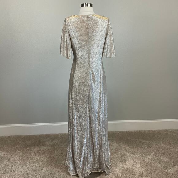 Adrianna Papell Metallic Short Sleeve Evening Gown Gold Size 8 V-Neck Formal - Picture 6 of 12